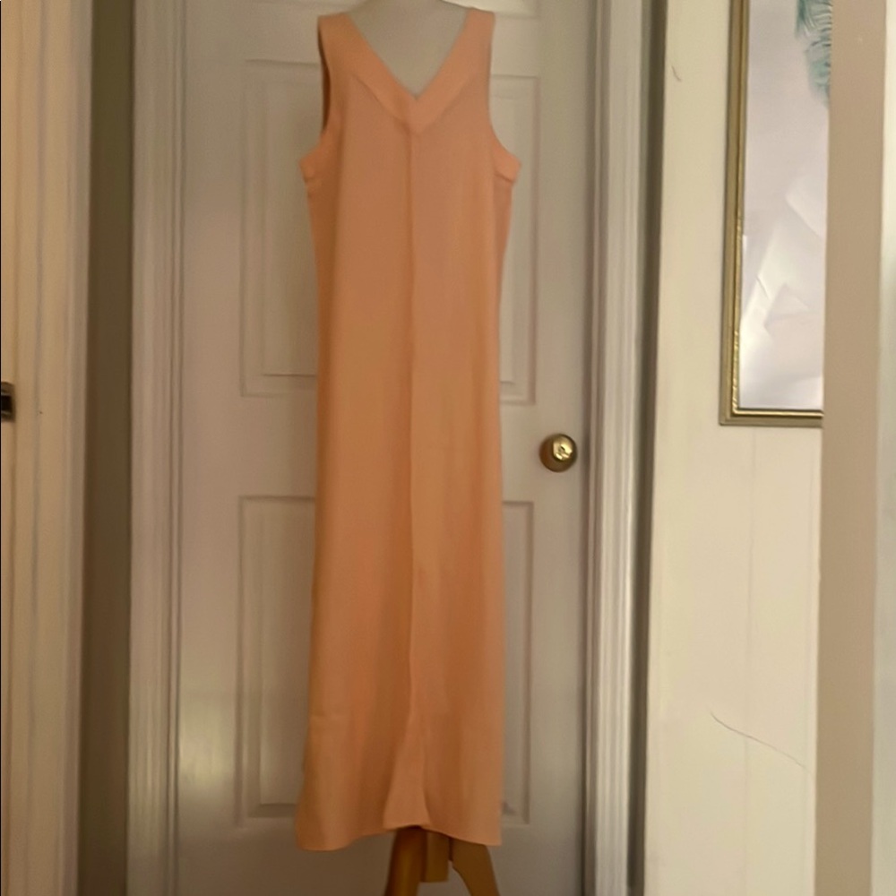 Elegant Peach Sleeveless Dress